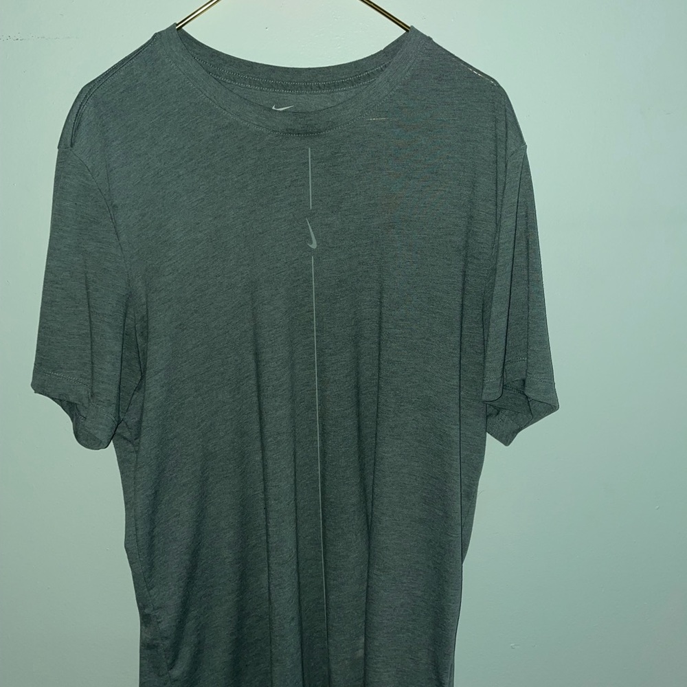 Nike dry fit yoga tee